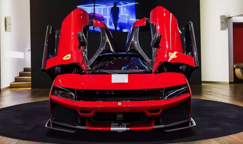 Lâm Chí Dĩnh tậu "siêu phẩm bom tấn" Ferrari F80 được cho là đầu tiên ở châu Á - Ảnh 11. Lâm Chí Dĩnh tậu "siêu phẩm bom tấn" Ferrari F80 được cho là đầu tiên ở châu Á - Ảnh 11.