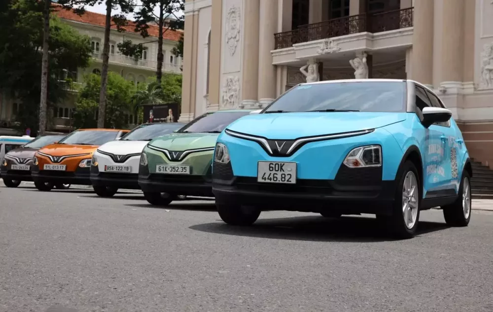 Ô tô điện tại Việt Nam có thể được gia hạn thuế tiêu thụ đặc biệt đến năm 2030 - Ảnh 1. Ô tô điện tại Việt Nam có thể được gia hạn thuế tiêu thụ đặc biệt đến năm 2030 - Ảnh 1.