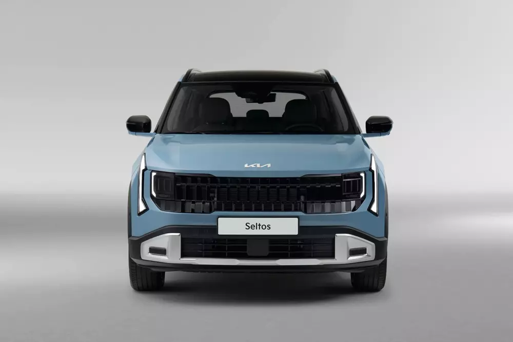 “Gà đẻ trứng vàng” của Kia lần đầu đến trời Âu, kích thước vượt Sportage, có phiên bản dẫn động 4 bánh - Ảnh 3. “Gà đẻ trứng vàng” của Kia lần đầu đến trời Âu, kích thước vượt Sportage, có phiên bản dẫn động 4 bánh - Ảnh 3.