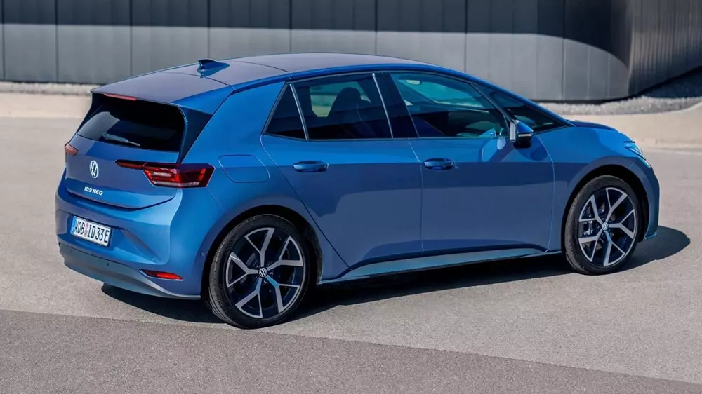 Volkswagen ID.3 Neo tr&igrave;nh l&agrave;ng, đưa n&uacute;t bấm vật l&yacute; trở lại, chạy tối đa 630 km sau khi sạc - Ảnh 3.