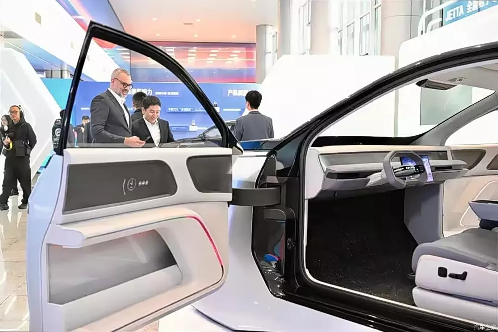 Nội thất của Jetta X