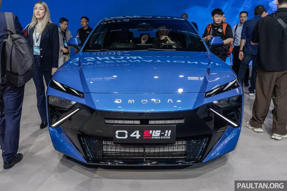 Omoda O4 sở hữu thiết kế theo thi&ecirc;n hướng thể thao v&agrave; c&aacute; t&iacute;nh