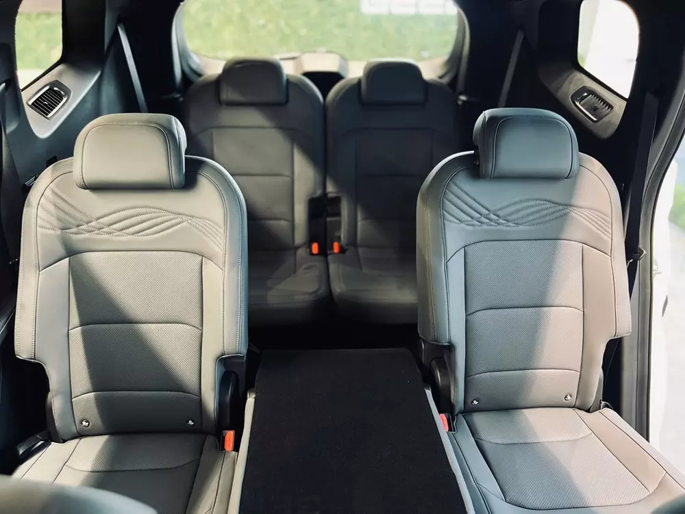 SUV cỡ trung Geely Okavango đ&atilde; c&oacute; mặt tại đại l&yacute; Việt Nam, ng&agrave;y b&aacute;n ra kh&ocirc;ng c&ograve;n xa - Ảnh 5.