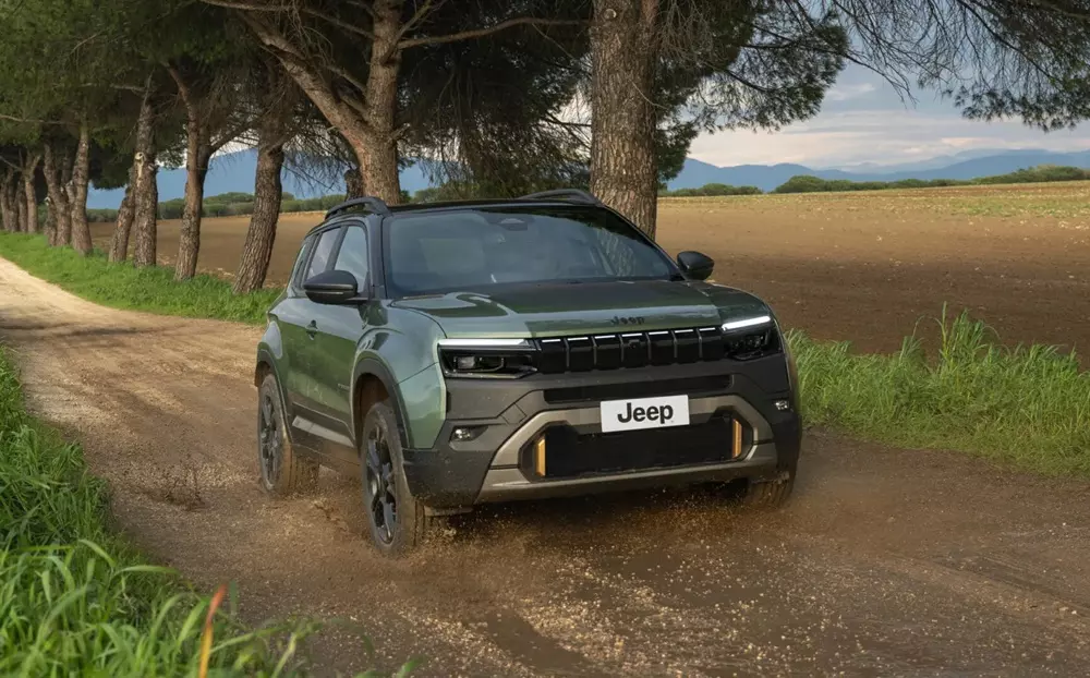 Jeep Avenger 2026 phi&ecirc;n bản 85th Anniversary Edition 