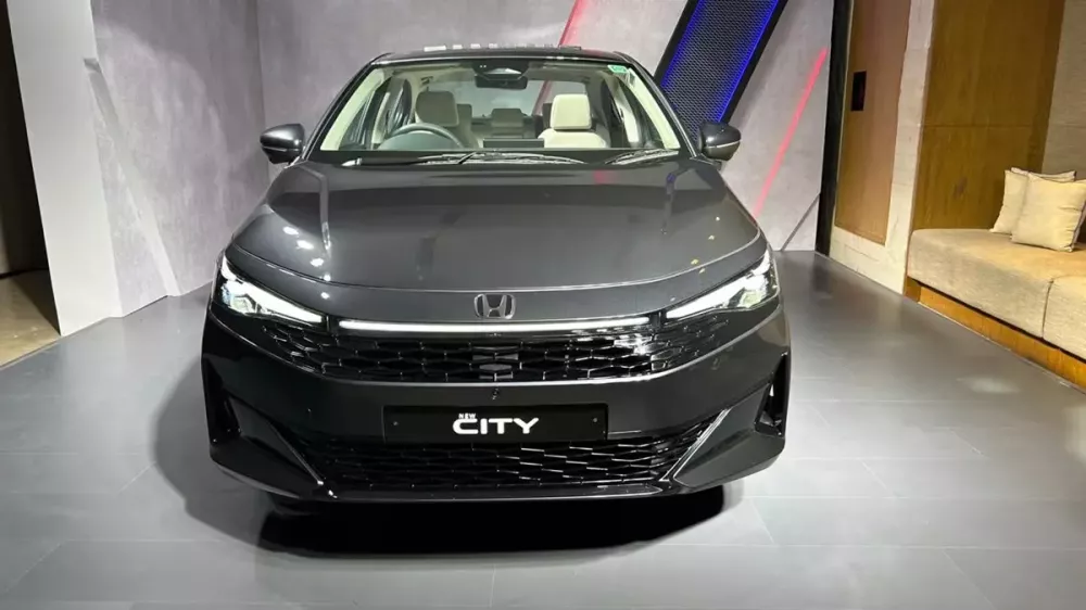 Honda City 2026 ch&iacute;nh thức ra mắt với m&agrave;n h&igrave;nh lớn hơn, th&ecirc;m camera 360 độ v&agrave; chỉ "ăn" 3,6 l&iacute;t/100 km - Ảnh 3.