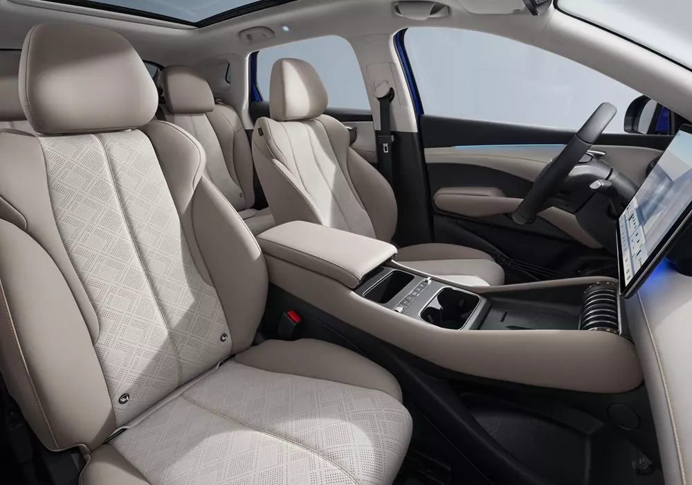 H&agrave;ng ghế trước của BYD Atto 3 Evo