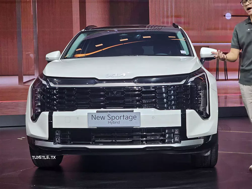 Kia Sportage 2026 được trang bị thiết kế đầu xe mới Kia Sportage 2026 được trang bị thiết kế đầu xe mới