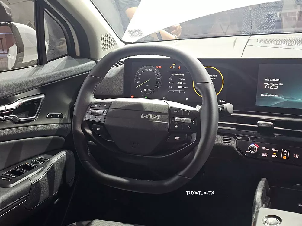 Kia Sorento Hybrid đời mới nhất ra mắt Việt Nam, gi&aacute; b&aacute;n vẫn c&ograve;n l&agrave; ẩn số - Ảnh 5.