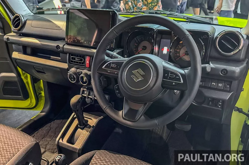 Khoang l&aacute;i của Suzuki Jimny 2026