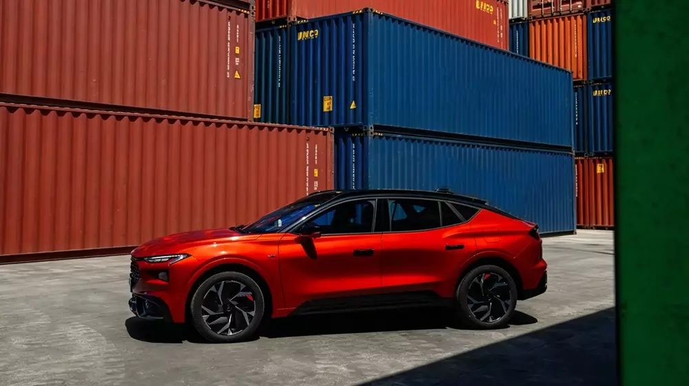 SUV hạng trung Ford Mondeo Sport ra mắt s&aacute;t v&aacute;ch Việt Nam với m&agrave;n h&igrave;nh 1,1 m&eacute;t, chỉ "ngốn" 5,99 l&iacute;t/100 km - Ảnh 4.
