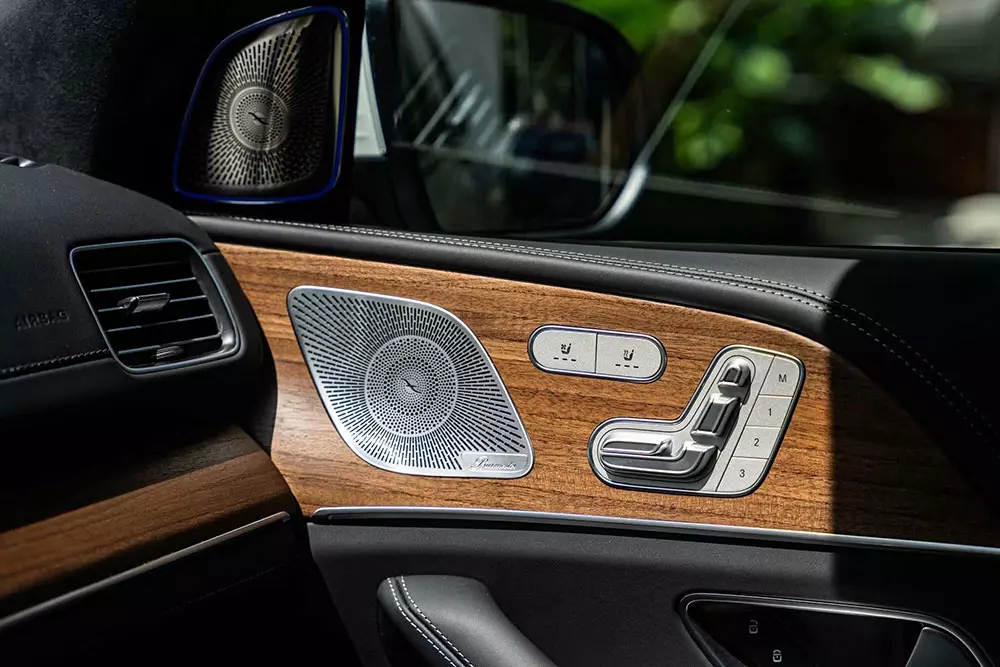 Ngắm h&igrave;nh ảnh "bằng xương, bằng thịt" của Mercedes-Maybach GLS 480 4Matic 2027 mới ra mắt Việt Nam - Ảnh 10.