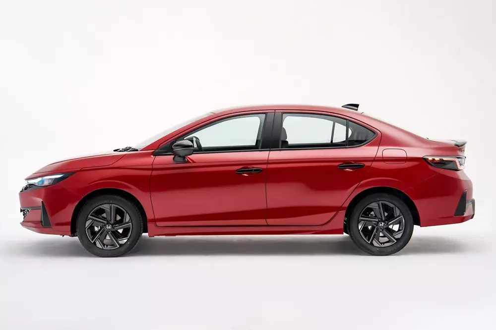 Honda City 2026 tại Th&aacute;i Lan tiếp tục c&oacute; 2 t&ugrave;y chọn động cơ như trước