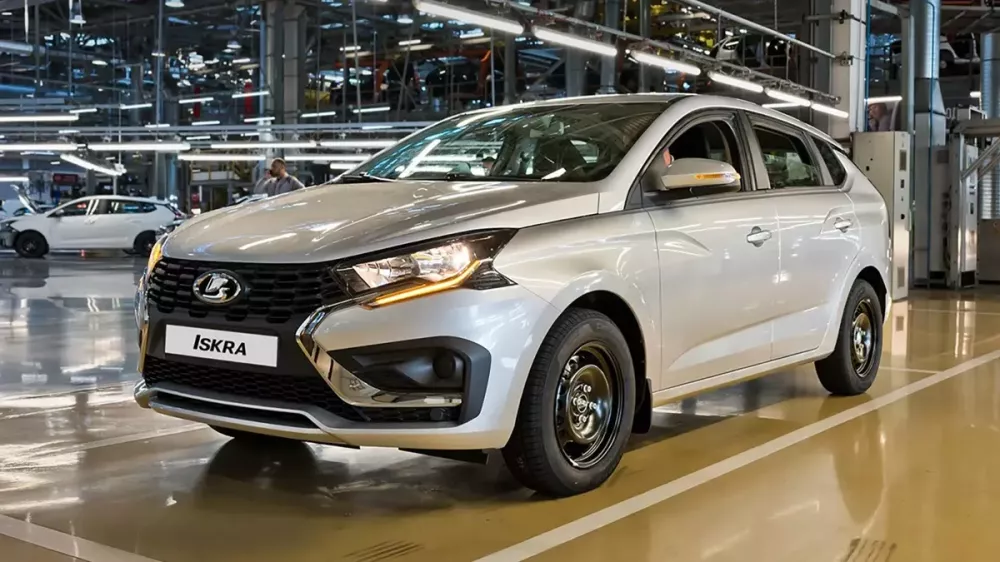 Lada ra mắt mẫu xe vừa thực dụng vừa rẻ