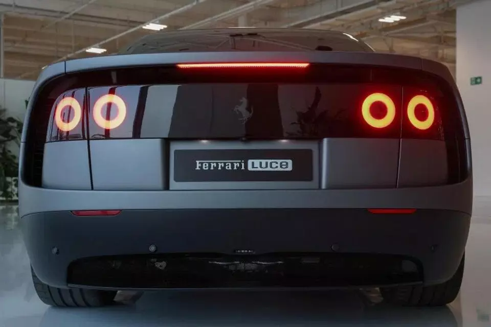 Luce g&acirc;y tranh c&atilde;i nhưng vẫn b&aacute;n tốt nhờ khả năng x&aacute;c định nh&oacute;m kh&aacute;ch h&agrave;ng mục ti&ecirc;u của Ferrari