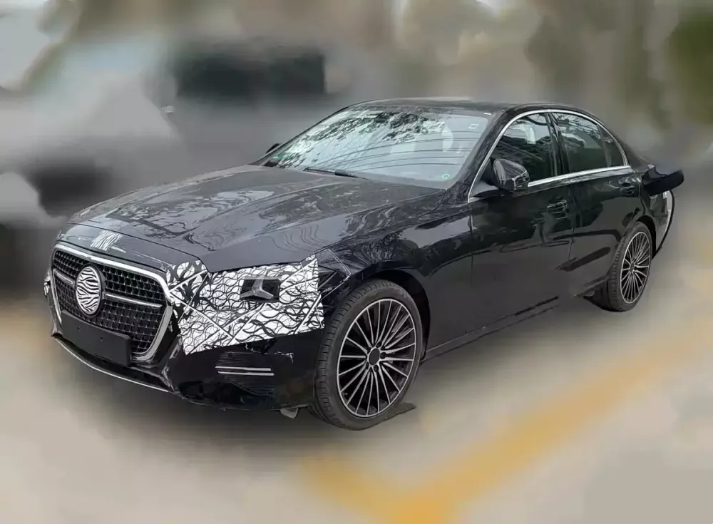 Mercedes-Benz C-Class 2027 lộ diện