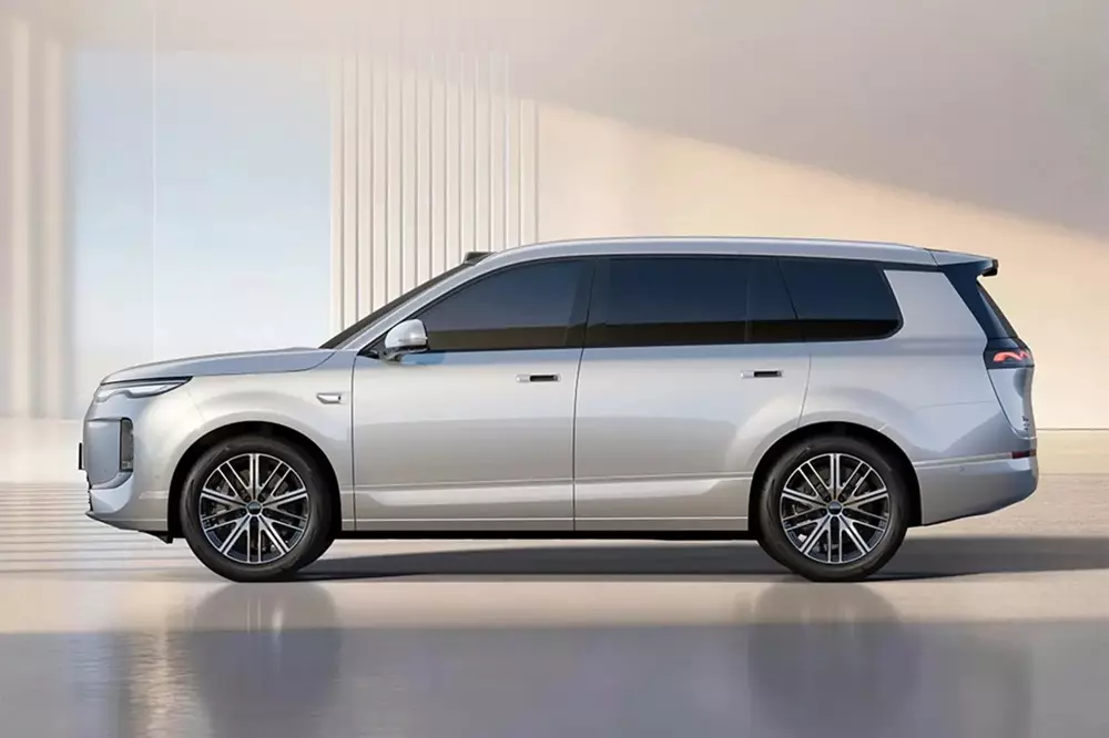 BYD Sealion 08 nằm trong ph&acirc;n kh&uacute;c SUV cỡ lớn