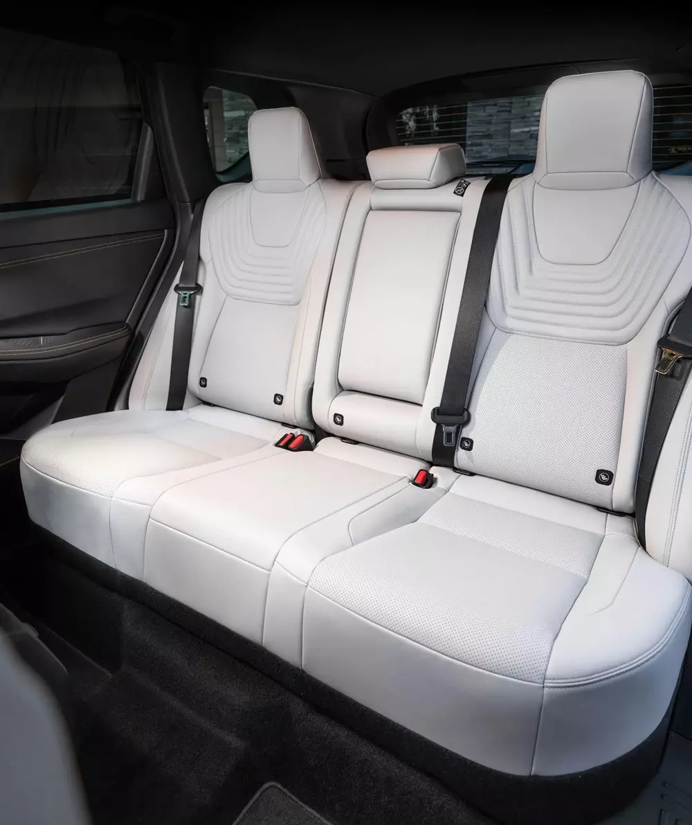 Nissan X-Trail Hybrid 2027 chính thức ra mắt, thách thức Toyota RAV4 và Honda CR-V - Ảnh 6.
