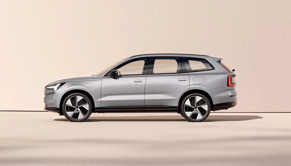 Volvo EX90 là mẫu SUV điện cỡ lớn