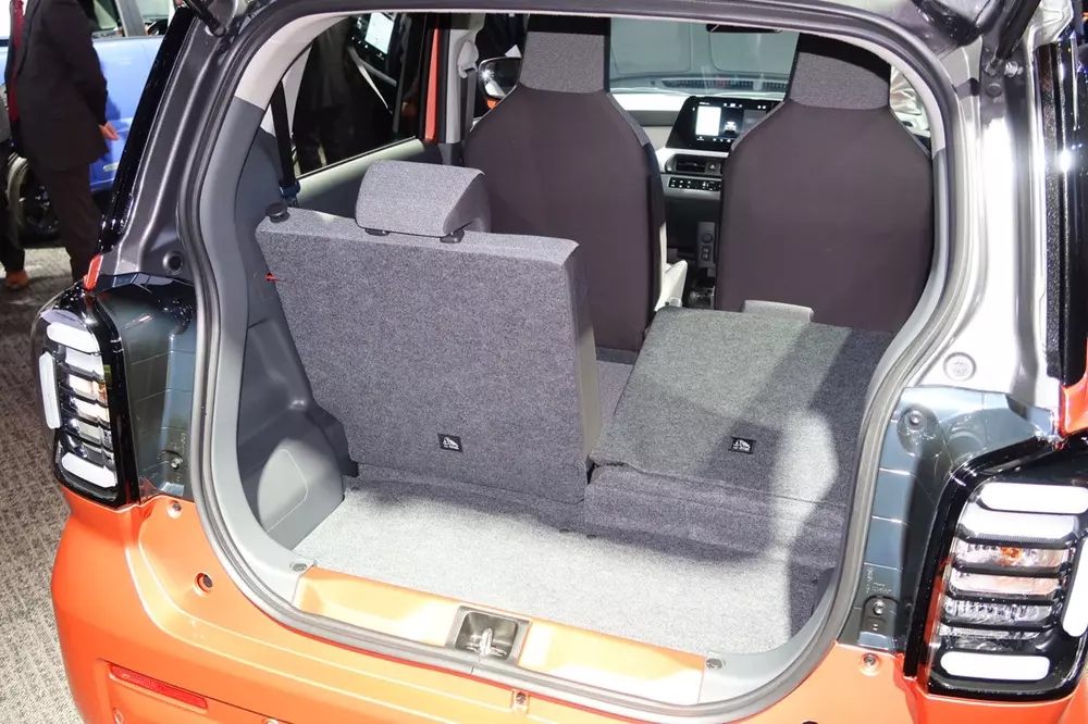 Mẫu xe điện nhỏ nhất của Suzuki c&oacute; gi&aacute; cạnh tranh, rẻ hơn cả Kia Morning ở Việt Nam - Ảnh 5.