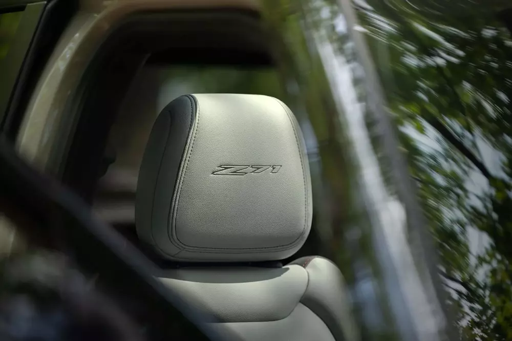 Chevrolet bổ sung c&ocirc;ng nghệ AI v&agrave; trang bị ti&ecirc;u chuẩn mới cho hai mẫu SUV rẻ nhất của m&igrave;nh - Ảnh 3.