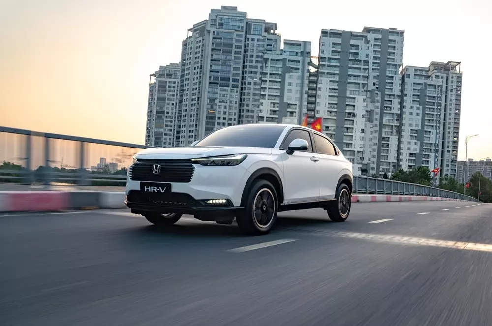 Doanh số SUV cỡ B th&aacute;ng 9/2026: VinFast VF 6 b&aacute;n gần gấp đ&ocirc;i Toyota Yaris Cross - Ảnh 7.