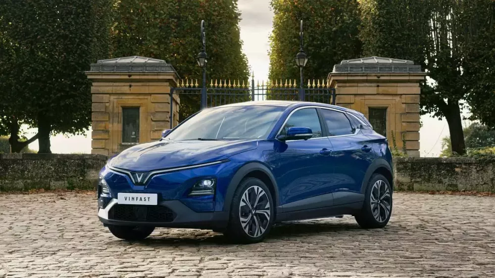 Doanh số SUV cỡ B th&aacute;ng 9/2026: VinFast VF 6 b&aacute;n gần gấp đ&ocirc;i Toyota Yaris Cross - Ảnh 1.