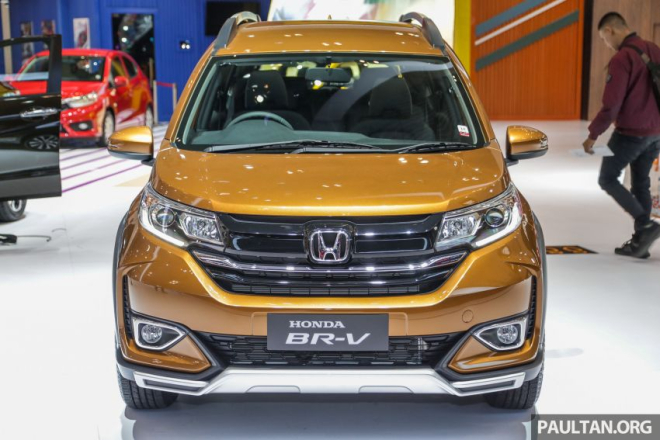 Honda BR-V 2019 sở hữu đầu xe theo phong c&aacute;ch CR-V