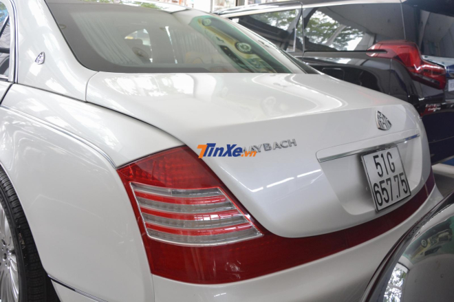 Đèn hậu rất đặc trưng của những chiếc Maybach Đèn hậu rất đặc trưng của những chiếc Maybach