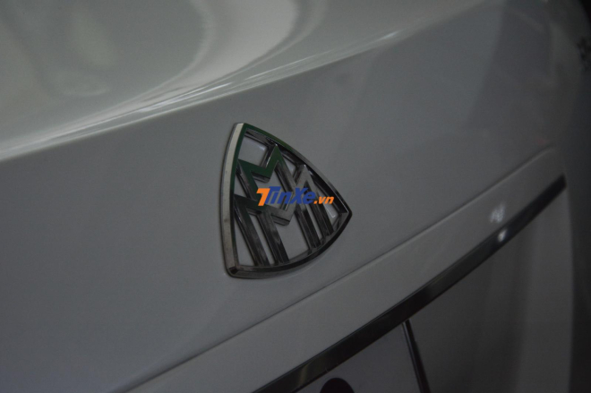 Thương hiệu Maybach đã bị khai tử hơn 6 năm nên rất nhiều doanh nhân cũng như các nhà sưu tập muốn mua về để trưng bày Thương hiệu Maybach đã bị khai tử hơn 6 năm nên rất nhiều doanh nhân cũng như các nhà sưu tập muốn mua về để trưng bày