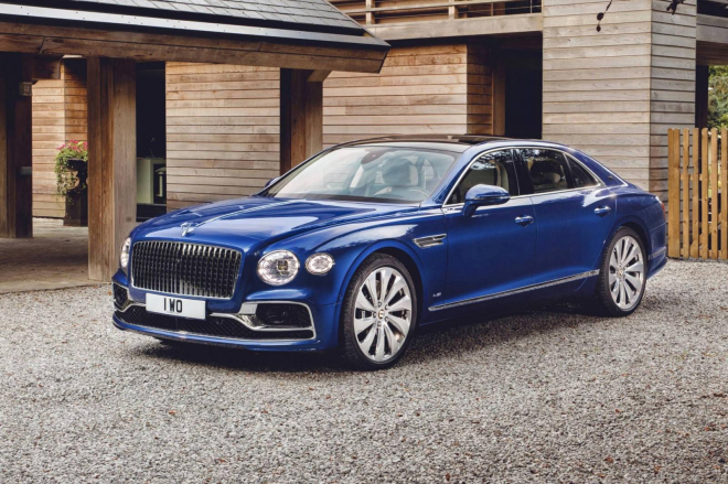 Bentley Flying Spur First Edition 2020 c&ograve;n c&oacute; bộ v&agrave;nh 22 inch đồ sộ