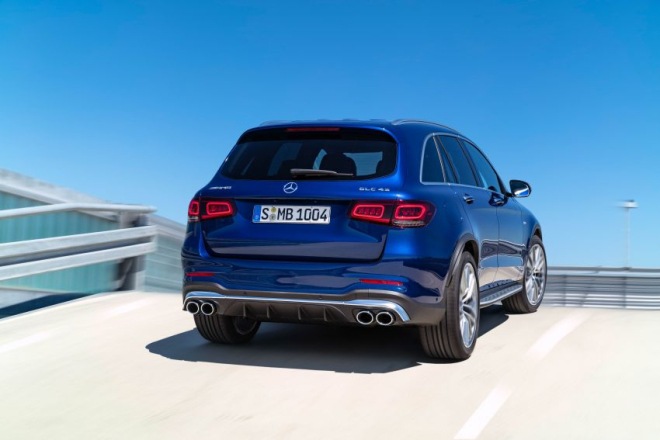 Thiết kế ph&iacute;a sau của Mercedes-AMG GLC43 2020