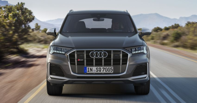 Audi SQ7 2020 đi kèm lưới tản nhiệt với nan kép nằm dọc