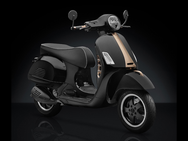 Vespa GTS 300 với bộ trang bị đồ chơi Rizoma