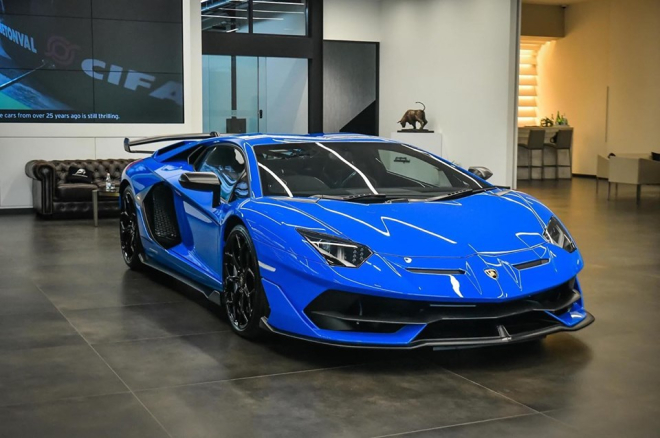 Đại gia Th&aacute;i Lan tậu si&ecirc;u xe cực hiếm Lamborghini Aventador SVJ khiến nh&agrave; gi&agrave;u Việt th&egrave;m thuồng