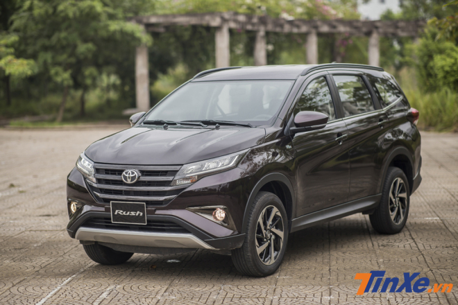 Bộ điều khiển ECU túi khí trên những chiếc Toyota Rush nằm trong diện ảnh hưởng bị lỗi, khiến túi khí rèm có thể bị kích hoạt ngoài ý muốn