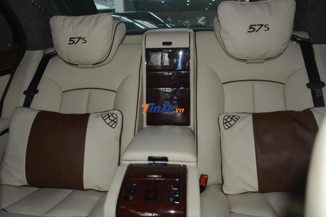 Khoang h&agrave;nh kh&aacute;ch của Maybach 57S