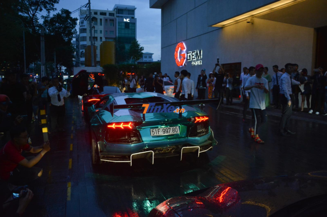 Lamborghini Aventador LP700-4 độ Liberty Walk của doanh nh&acirc;n Vũng T&agrave;u