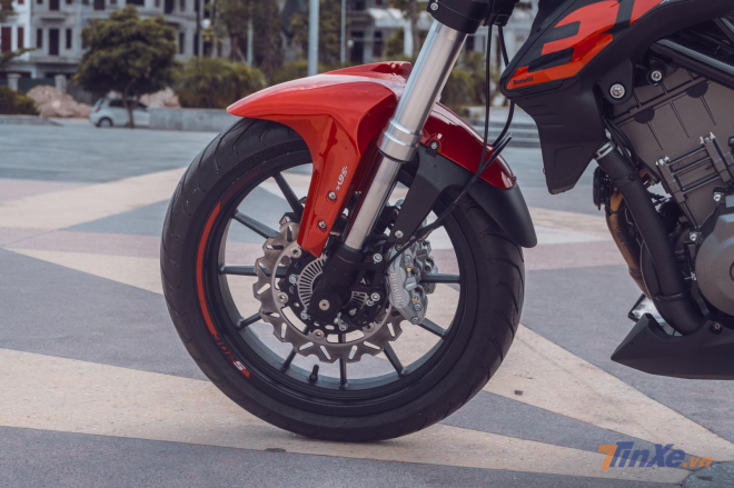 Benelli 302S ABS 2019