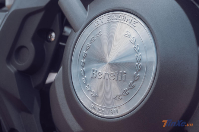 Benelli 302S ABS 2019