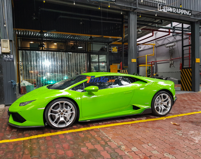 siêu xe Lamborghini Huracan LP610-4 mang biển số Nam Định siêu xe Lamborghini Huracan LP610-4 mang biển số Nam Định