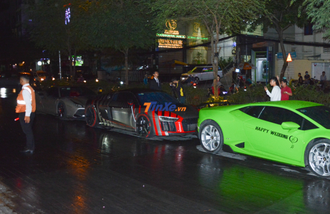 Si&ecirc;u xe Audi R8 V10 PLus xuất hiện trong đ&aacute;m cưới của Cường Đ&ocirc;-la