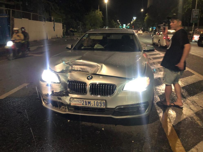 Thiệt hại của chiếc BMW 523i kh&aacute; nghi&ecirc;m trọng