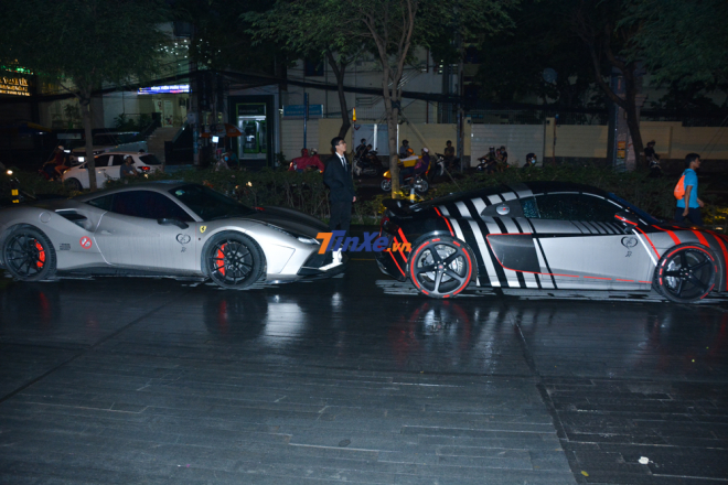 Si&ecirc;u xe Audi R8 V10 PLus c&ugrave;ng Ferrari 488 GTB độ SVR