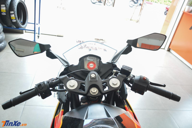 KTM RC 390 phiên bản MotoGP Edition 2019 vẫn được trang bị khối động cơ xi-lanh đơn, dung tích 373 phân khối
