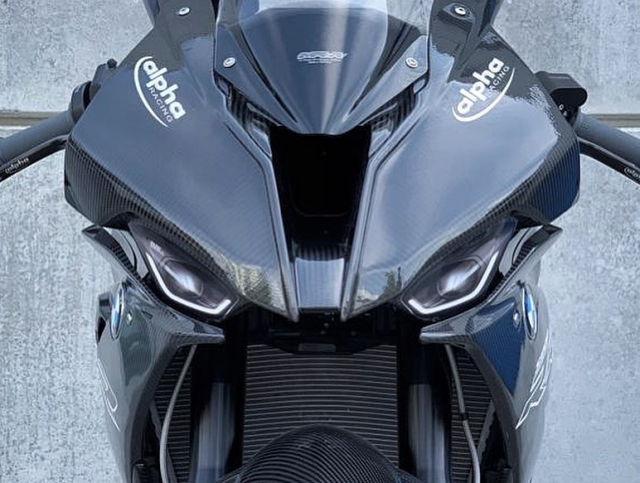 Bản độ full carbon cho BMW S1000RR 2019