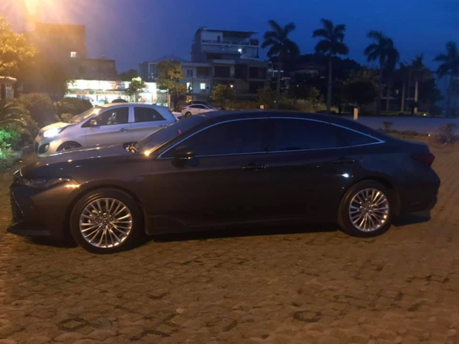 Phiên bản Limited sở hữu mâm hợp kim sang trọng khá bắt mắt Phiên bản Limited sở hữu mâm hợp kim sang trọng khá bắt mắt