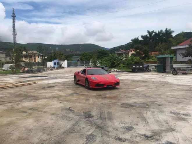 Phải chăng tấm cà vẹt này là của siêu xe Ferrari 430 Scuderia từng nằm trong bộ sưu tập xe của Dũng “mặt sắt” bị cơ quan chức năng tịch thu vào năm 2013 Phải chăng tấm cà vẹt này là của siêu xe Ferrari 430 Scuderia từng nằm trong bộ sưu tập xe của Dũng “mặt sắt” bị cơ quan chức năng tịch thu vào năm 2013