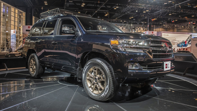 Toyota Land Cruiser Heritage Edition 2020 c&oacute; gi&aacute; kh&aacute; cao tại Mỹ