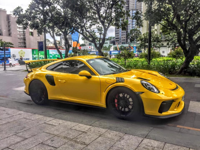 Si&ecirc;u xe Porsche 911 GT3 RS đời 2019 đầu ti&ecirc;n cập bến tại Việt Nam đ&atilde; c&oacute; biển số