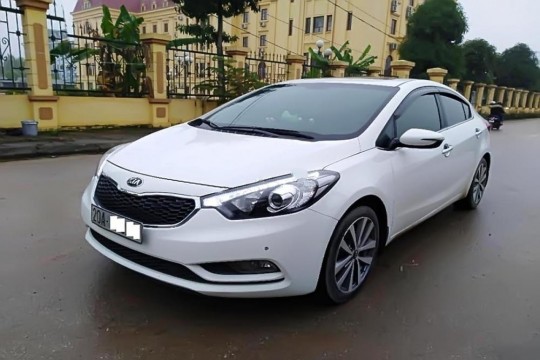 KIA K3 nổi bật với trang thiết bị tiện nghi vượt trội.